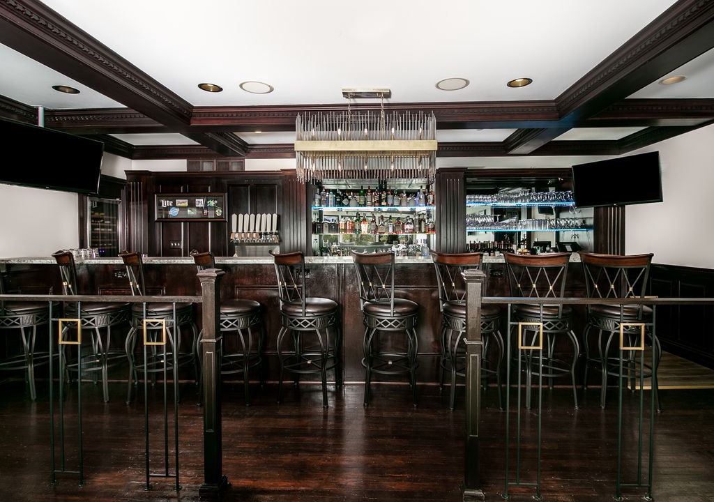 Photo of Buildings in Valparaiso