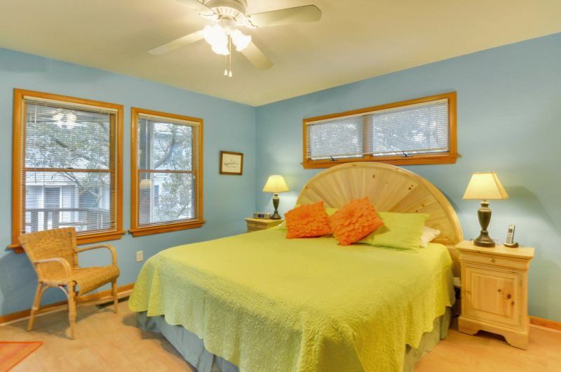 Photo of Bedroom in Monteray Shores