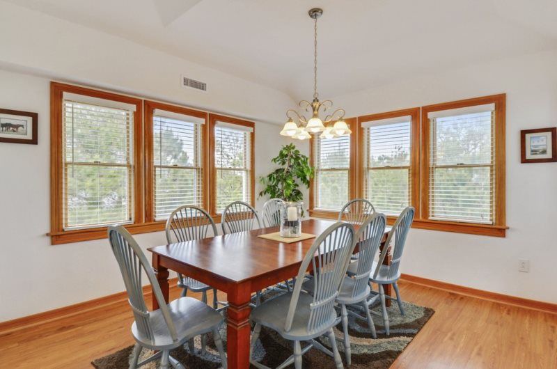 Photo of Livingroom in Monteray Shores