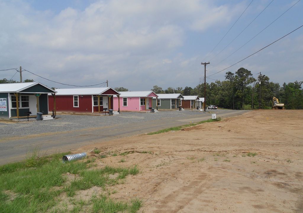 Photo of Buildings in Negreet