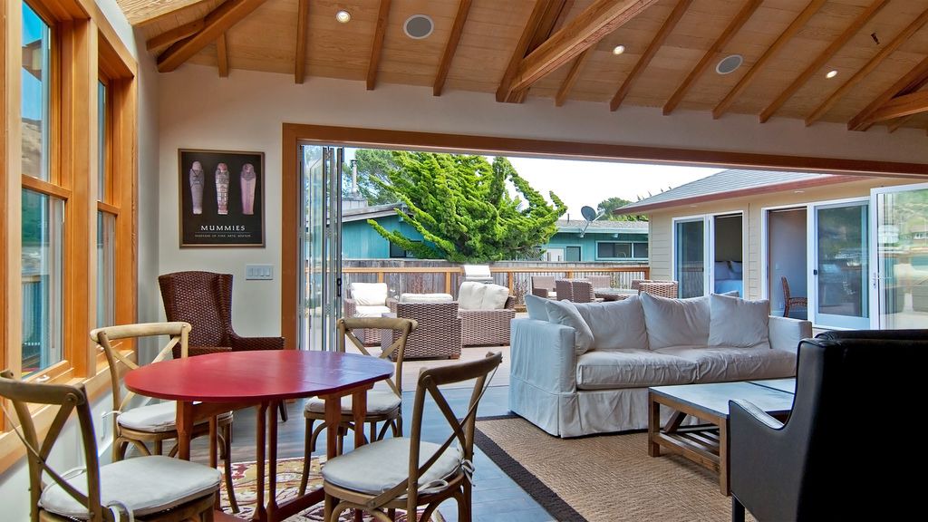 Photo of Livingroom in Stinson Beach