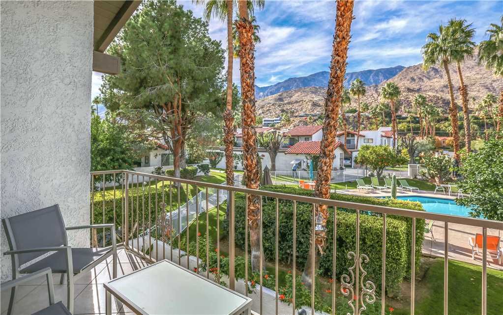 Photo of Patio Balcony in Canyon Corridor