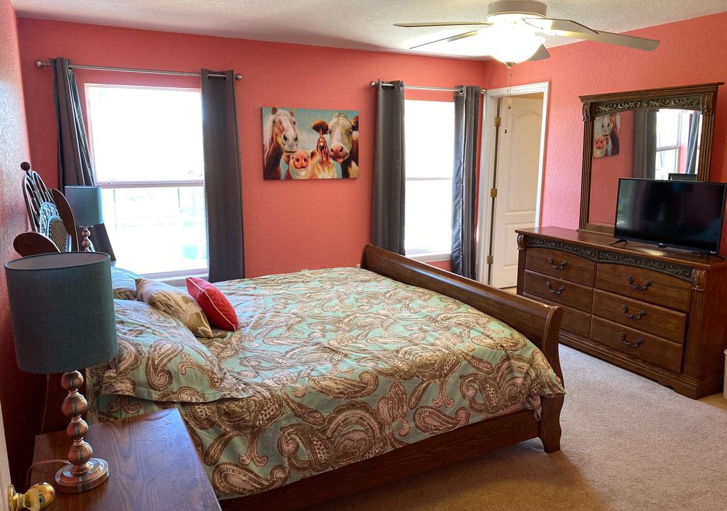 Photo of Bedroom in Silver Creek