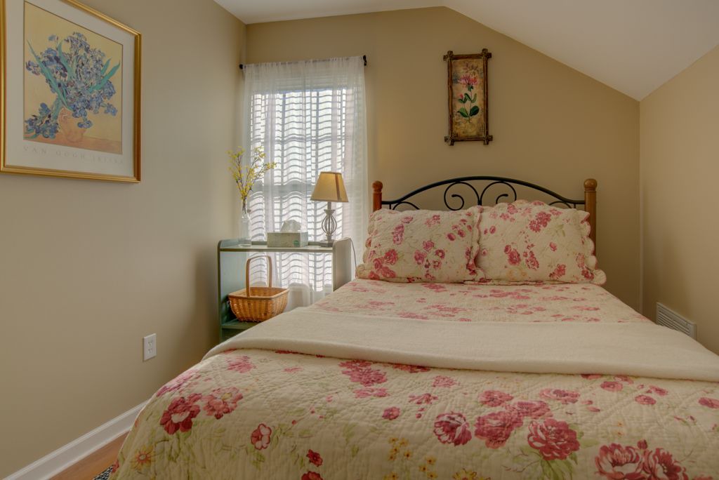 Photo of Bedroom in Lynn