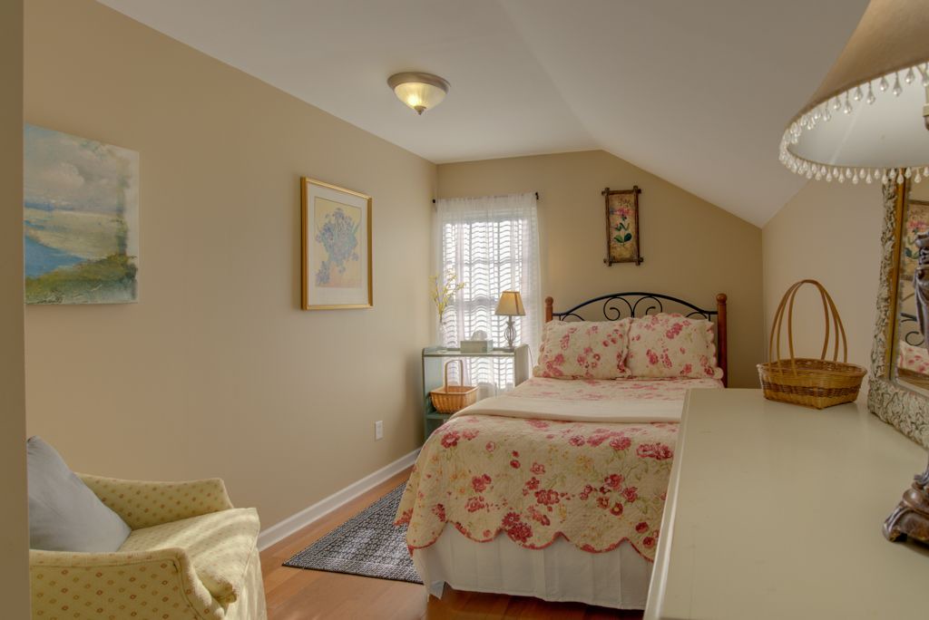 Photo of Bedroom in Lynn