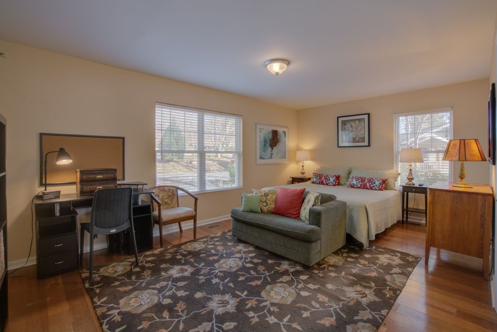 Photo of Livingroom in Lynn