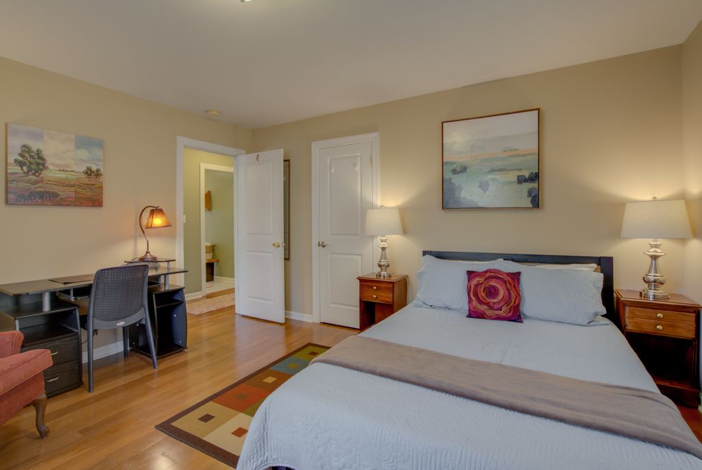 Photo of Bedroom in Lynn