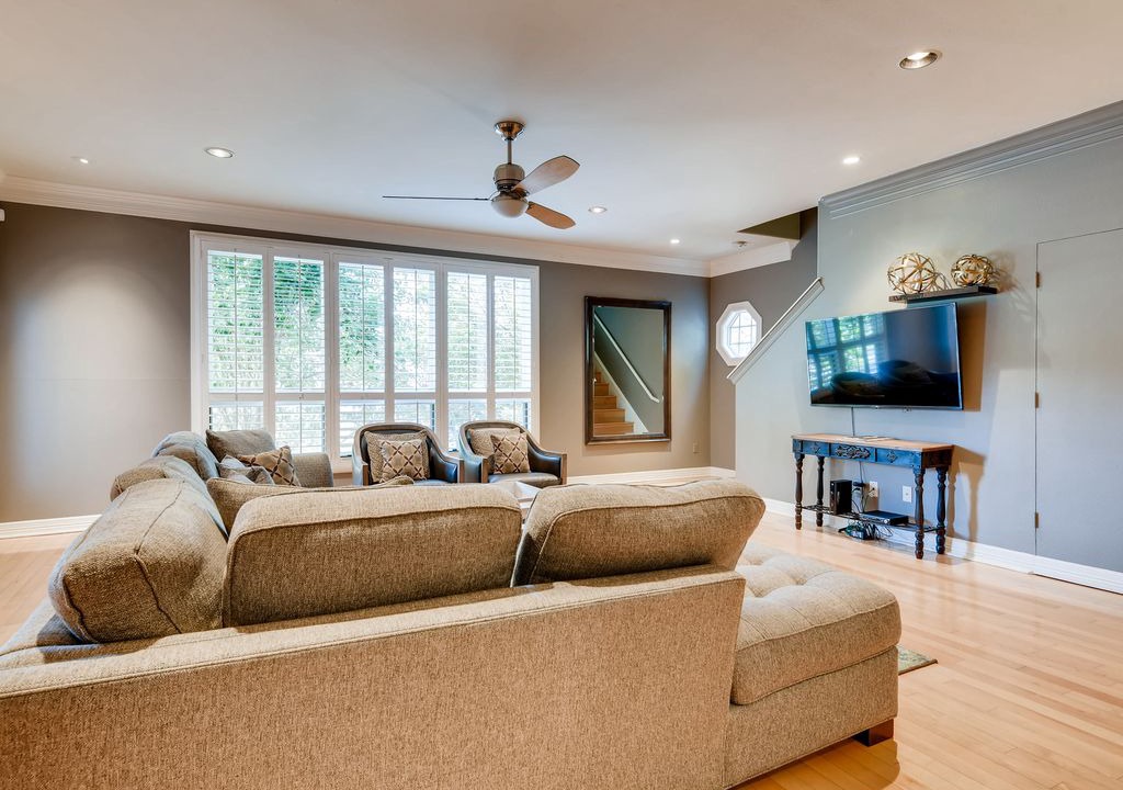 Photo of Livingroom in West Campus