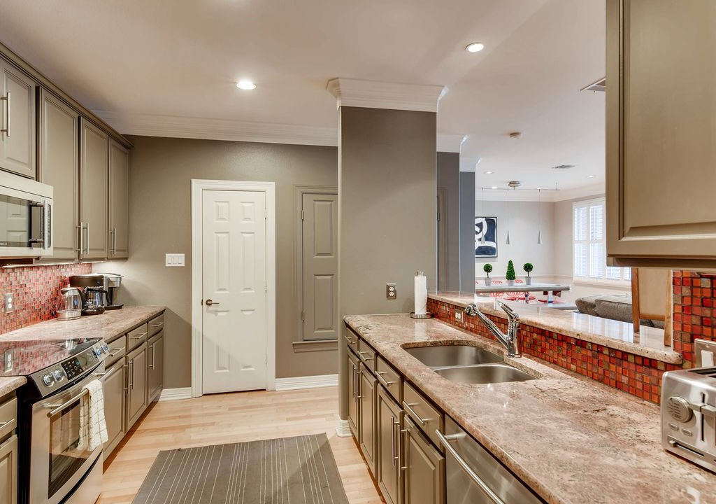 Photo of Kitchen in West Campus