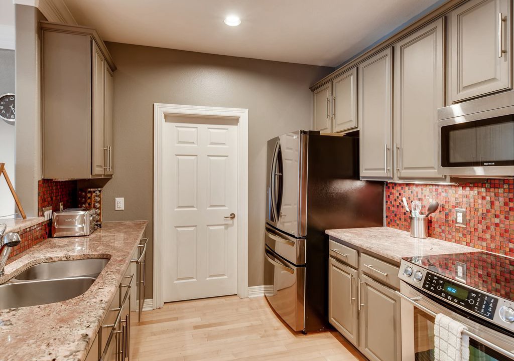 Photo of Kitchen in West Campus