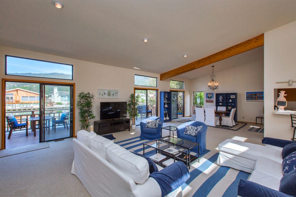 Photo of Livingroom in Stinson Beach