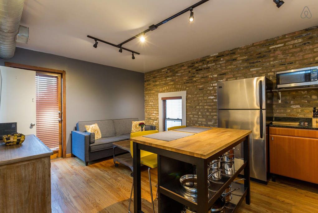 Photo of Livingroom in Wicker Park