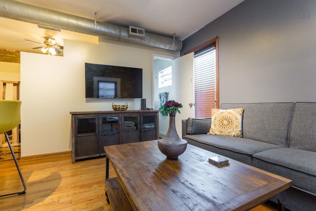 Photo of Livingroom in Wicker Park