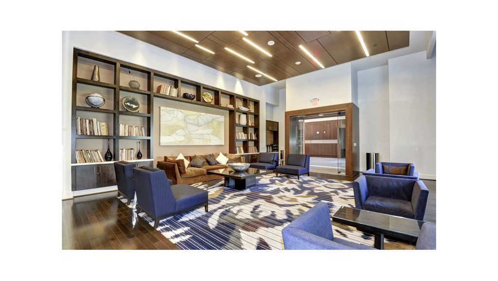 Photo of Livingroom in Aurora Highlands