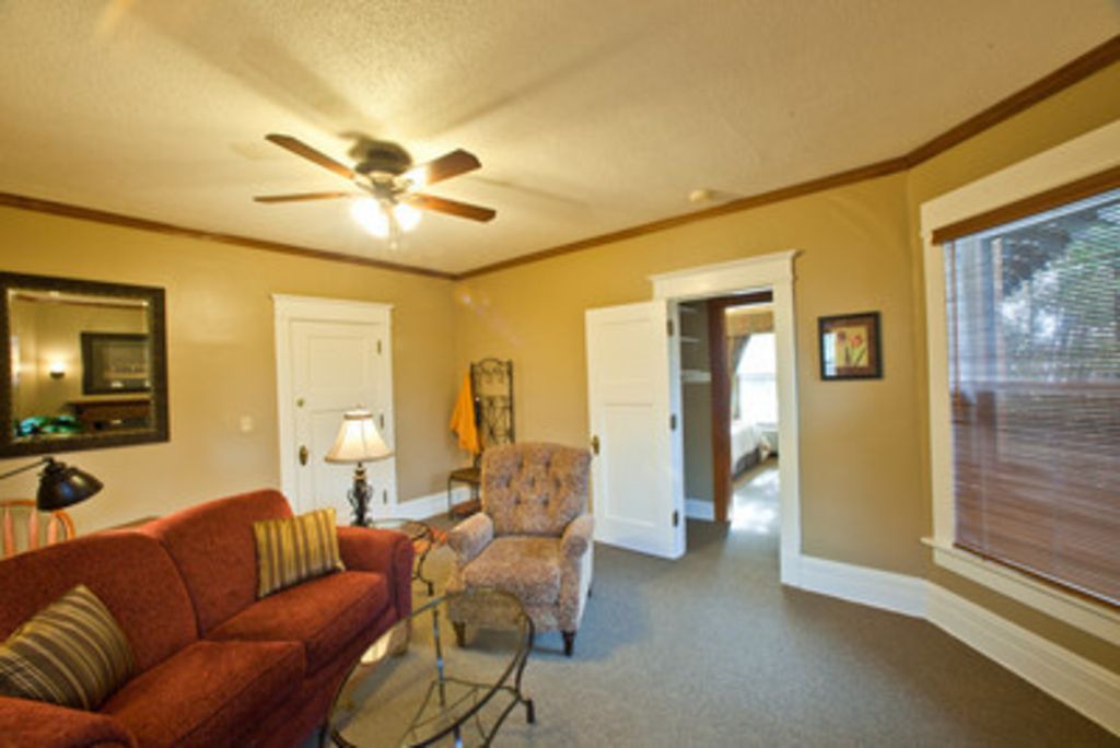 Photo of Livingroom in Endion