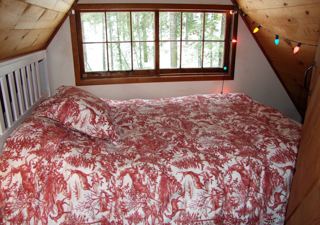 Photo of Bedroom in Tahoe Pines