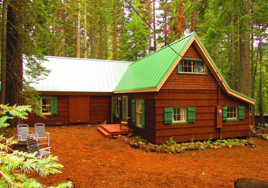 Photo of Buildings in Tahoe Pines