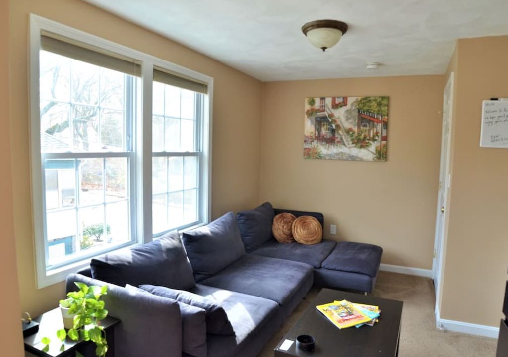 Photo of Livingroom in Medford