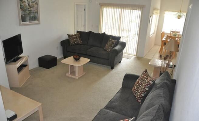 Photo of Livingroom in Hillcrest Estates
