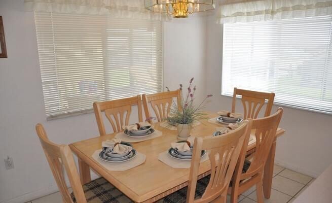Photo of Livingroom in Hillcrest Estates