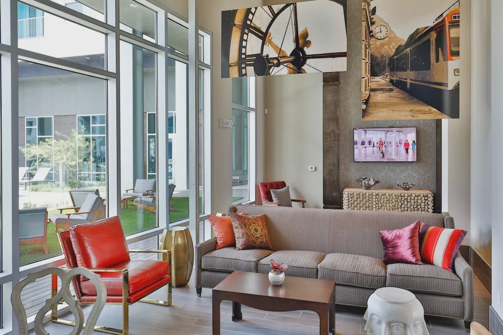 Photo of Livingroom in Chestnut