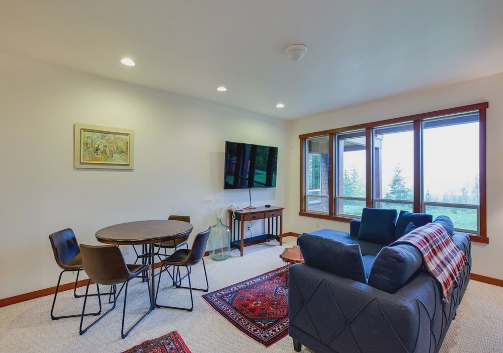 Photo of Livingroom in Whatcom County