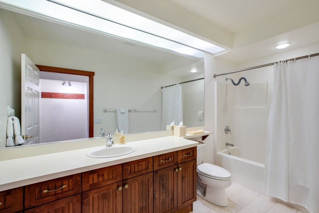 Photo of Bathroom in Whatcom County