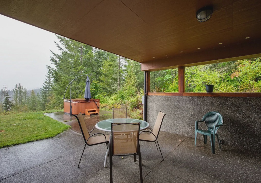 Photo of Patio Balcony in Whatcom County