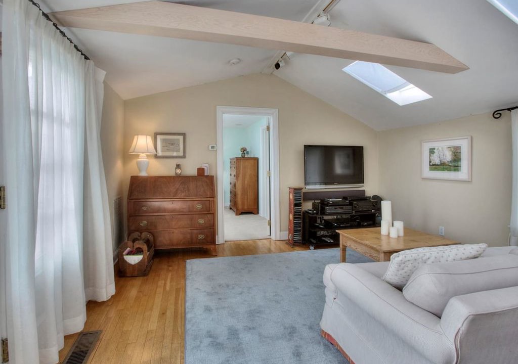 Photo of Livingroom in Fairfield