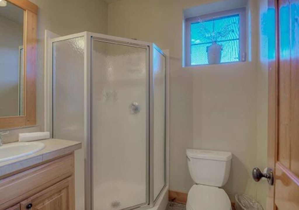 Photo of Bathroom in Vista Point