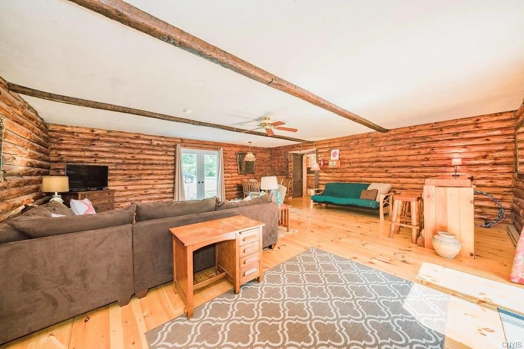 Photo of Livingroom in Alexandria Bay