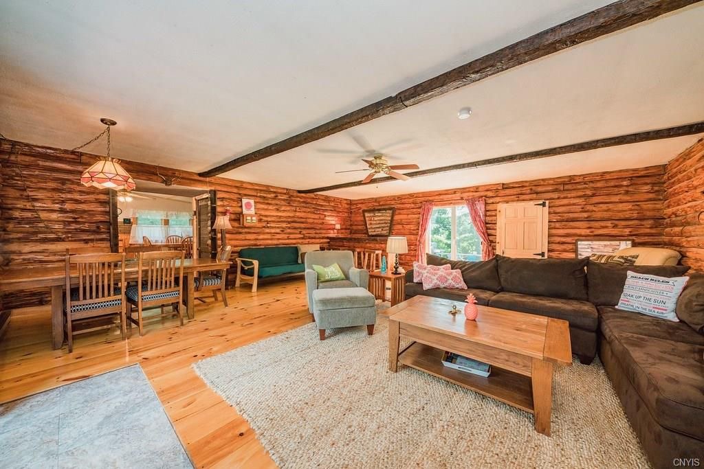 Photo of Livingroom in Alexandria Bay