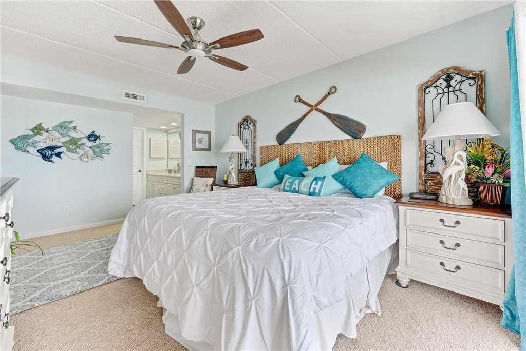 Photo of Bedroom in Crescent Beach