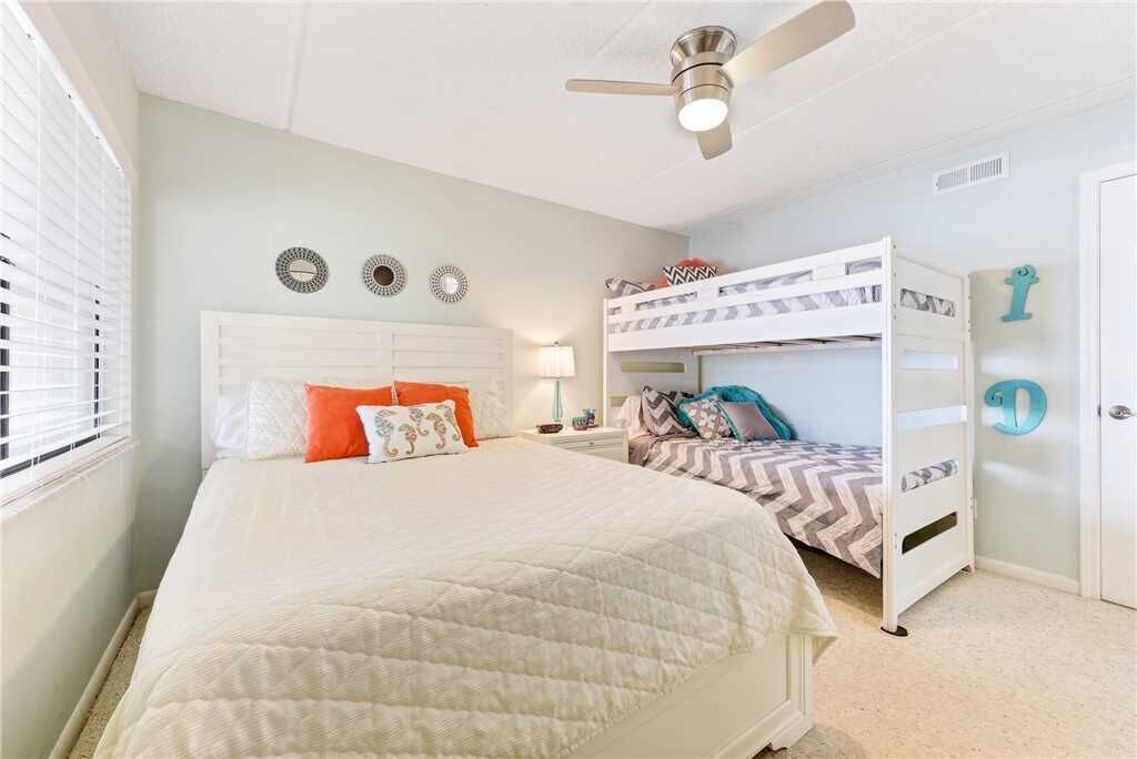 Photo of Bedroom in Crescent Beach