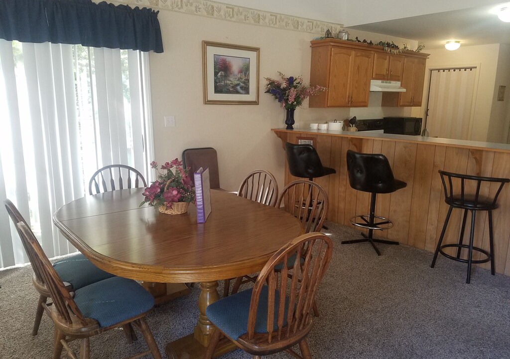 Photo of Livingroom in Lost Bridge Village