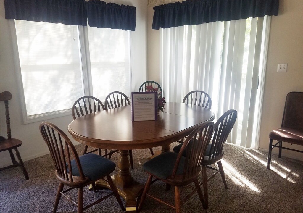 Photo of Livingroom in Lost Bridge Village