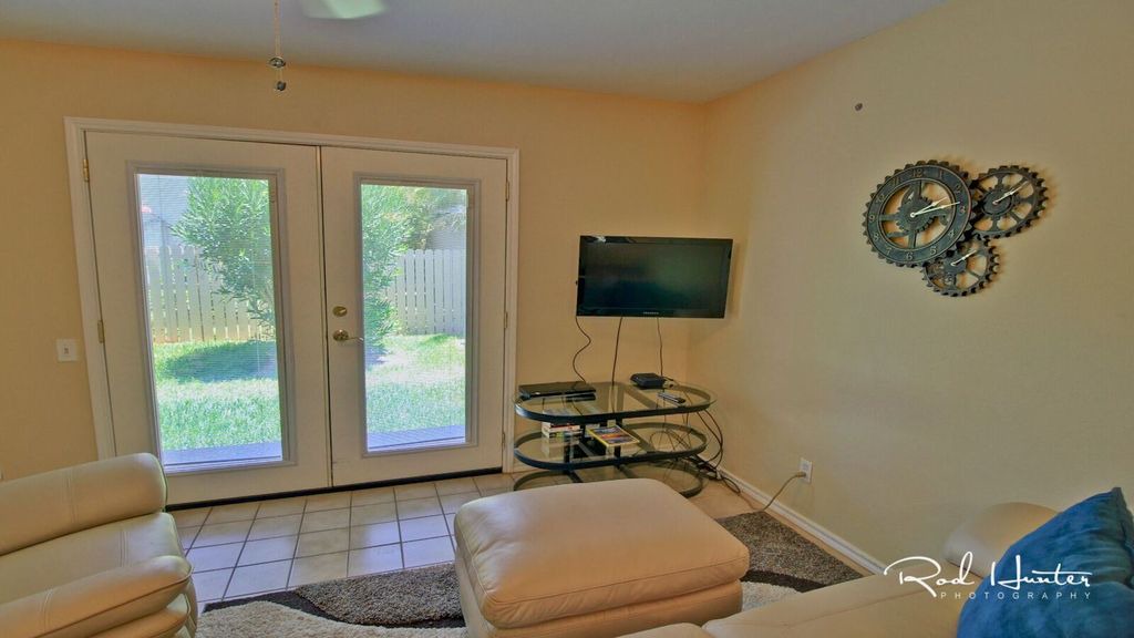 Photo of Livingroom in South Padre Island