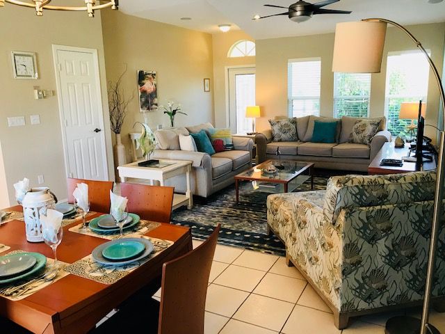 Photo of Livingroom in Broadmoor