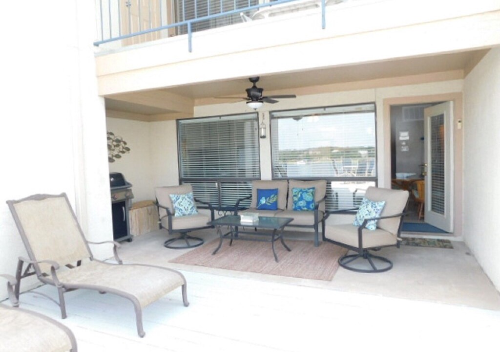 Photo of Livingroom in Briarcliff