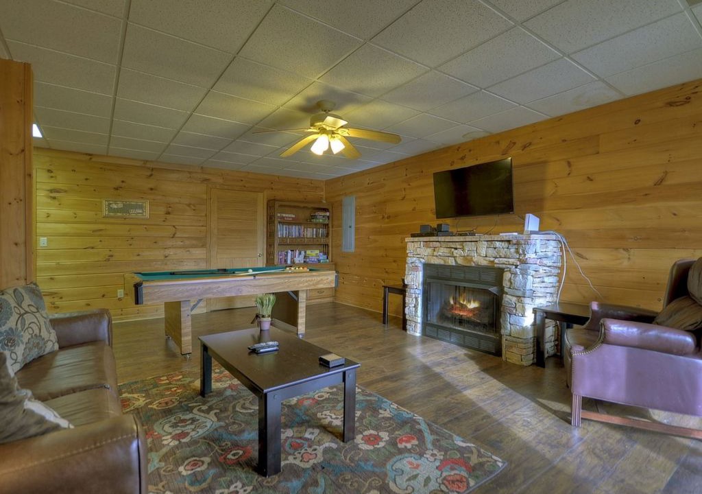 Photo of Livingroom in My Mountain