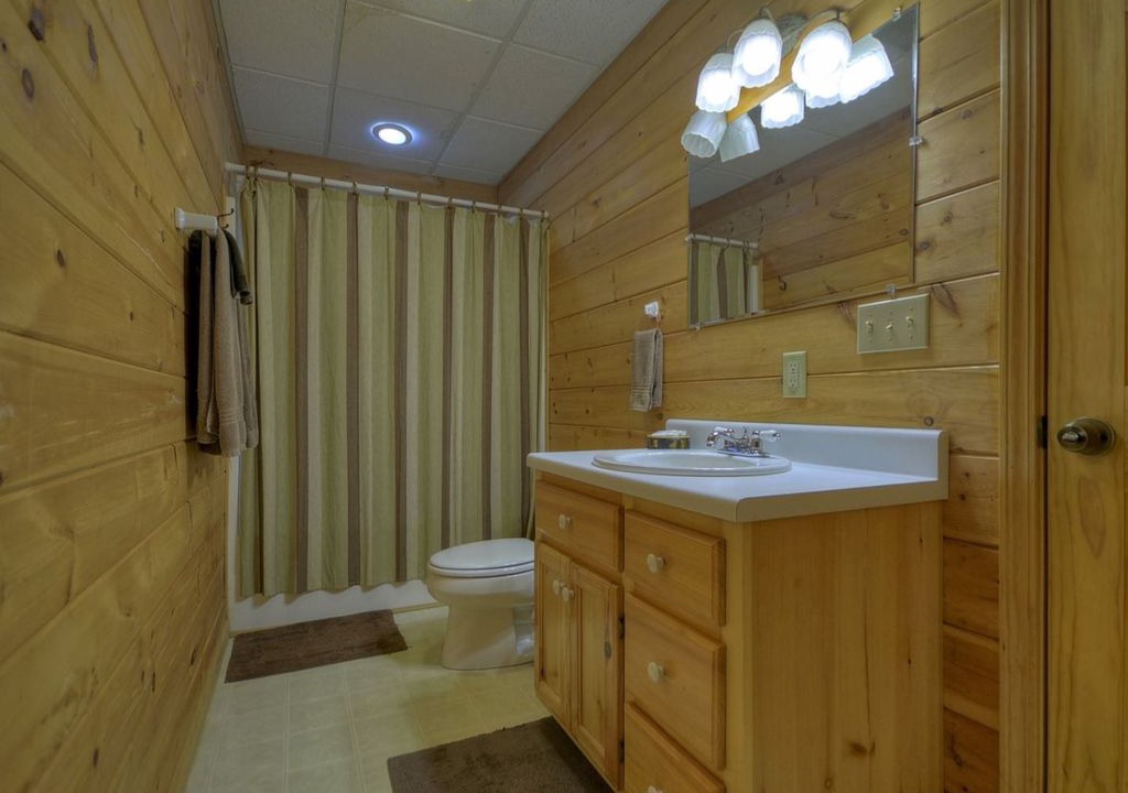 Photo of Bathroom in My Mountain