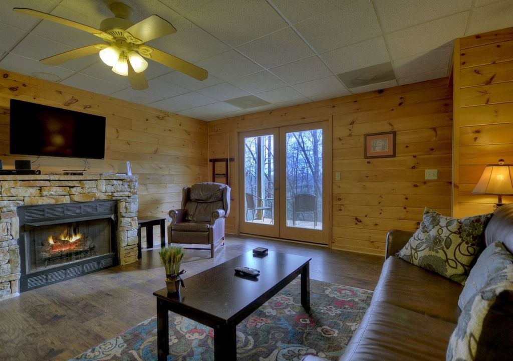 Photo of Livingroom in My Mountain