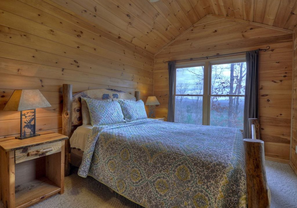 Photo of Bedroom in My Mountain
