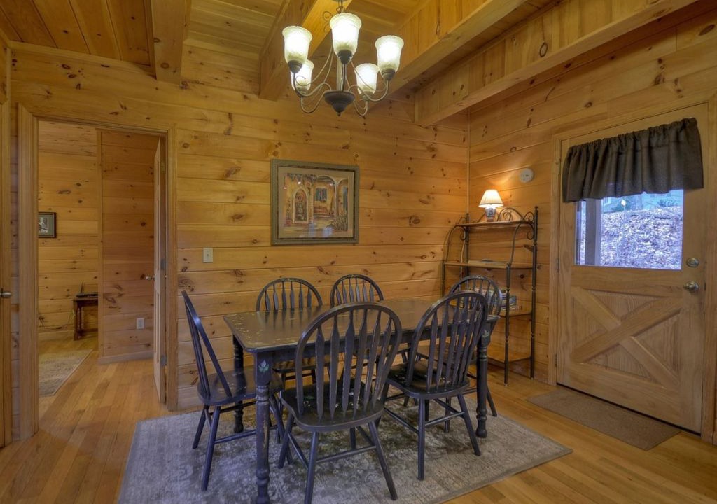 Photo of Livingroom in My Mountain