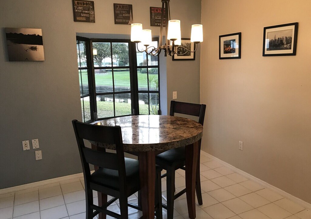 Photo of Livingroom in Harbour Heights