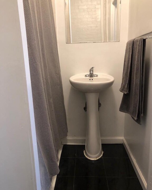 Photo of Bathroom in Brooklyn Heights