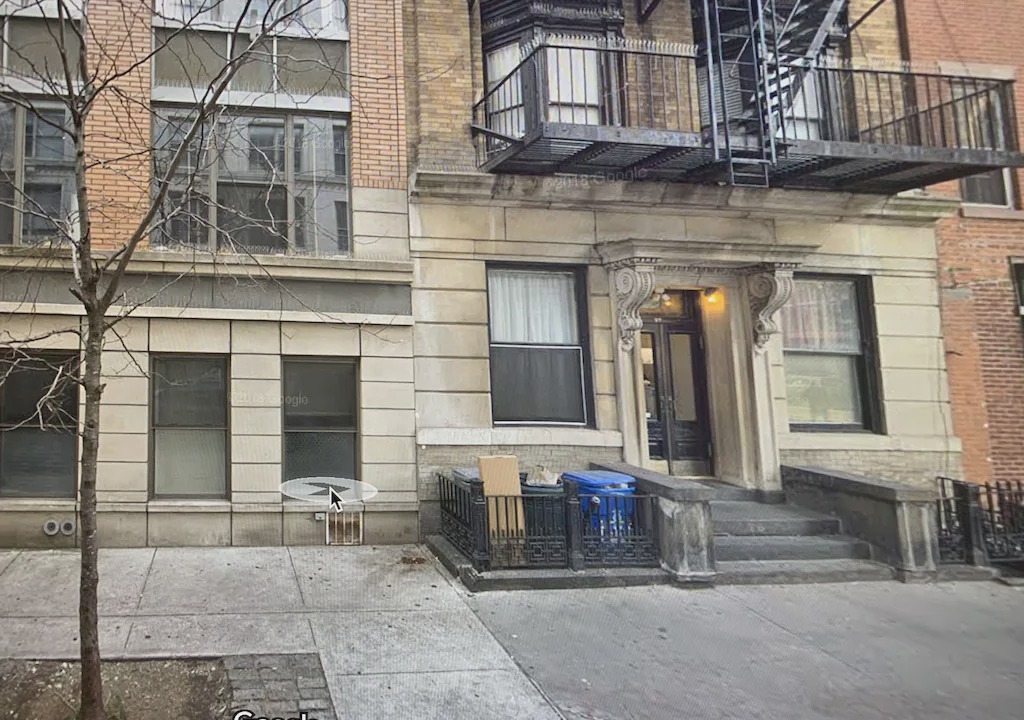 Photo of Others in Brooklyn Heights
