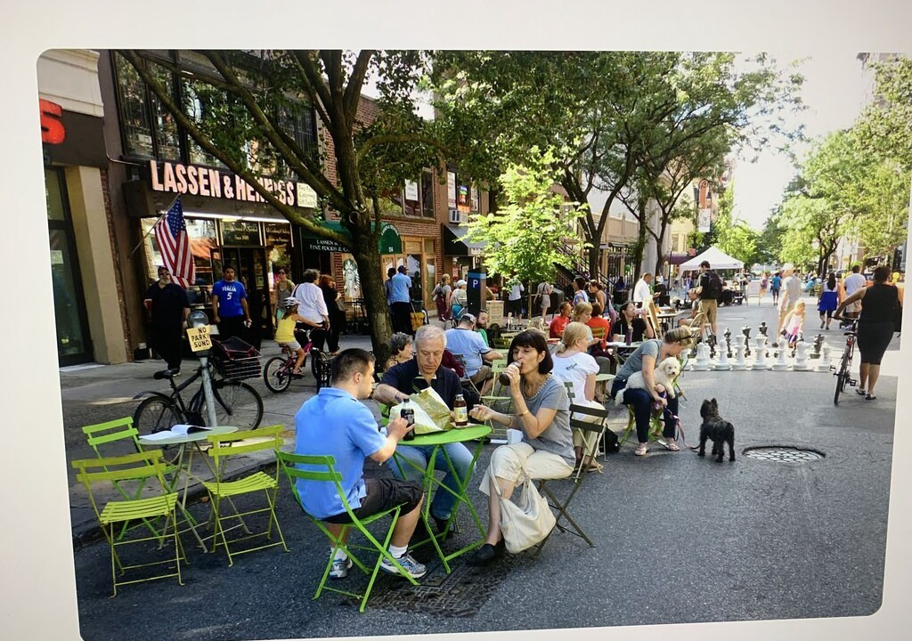 Photo of Others in Brooklyn Heights