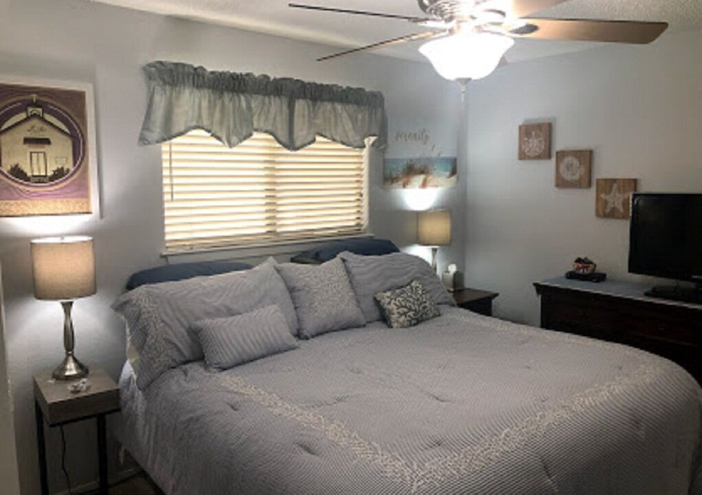 Photo of Bedroom in Briarcliff