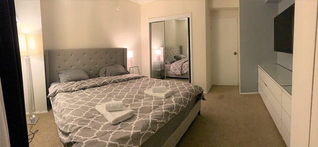Photo of Bedroom in La Brea